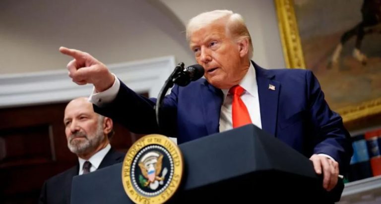 ट्रम्पको दाबी: अमेरिकाले चाह्यो भने इरानलाई एक रातमै ध्वस्त पार्न सक्छ (भिडिओ)