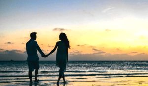 फन्‍नी युवकले चाँडो पट्याउँछन् गर्लफ्रेन्ड