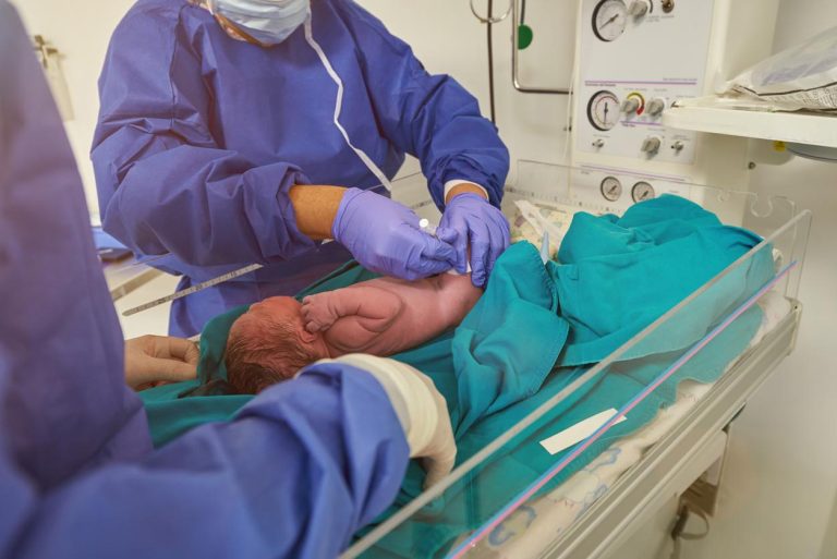 अमेरिकामा नवजात हेपाटाइटिस–बी खोप विवादमा