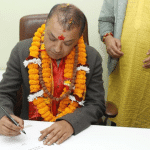 गगन थापाले दिए राजीनामा