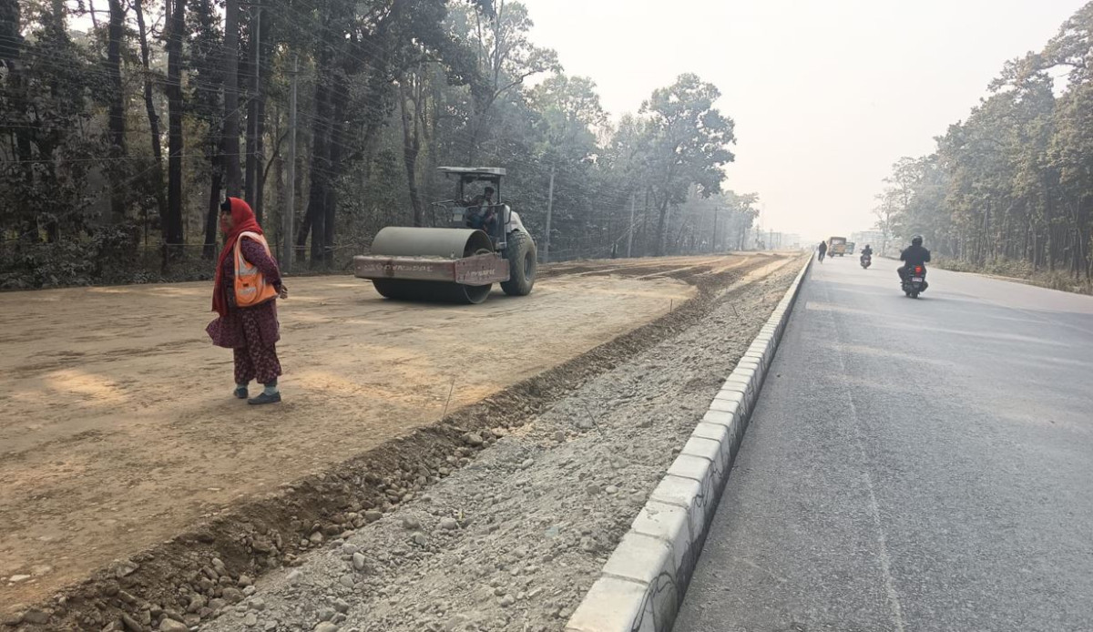 एसियन हाइवे : आठ किलोमिटर कालोपत्र पूरा, आधुनिक ‘ओभरपास’ निर्माण हुँदै