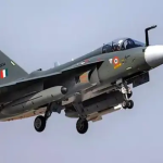 ब्रेक फेल भएपछि तेजस विमान रनवेबाट बाहिरियो, भारतीय वायुसेनाद्वारा ३० वटा लडाकु विमान ‘ग्राउण्डेड’