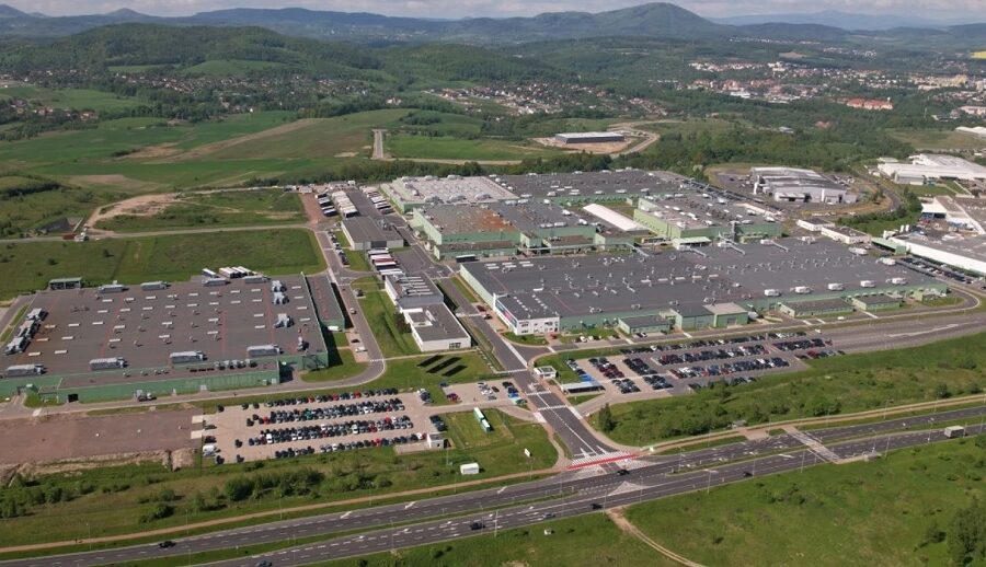 टोयोटाले पोल्याण्डमा कार रिसाइक्लिङ्ग प्लान्ट खोल्ने