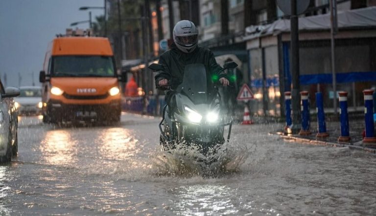 आजको मौसम पूर्वानुमान : कोशी, गण्डकी र कर्णाली प्रदेशमा हल्का वर्षाको सम्भावना