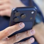 यूरोपमा ईसिम मात्र चल्ने आईफोनहरूआउन सक्ने