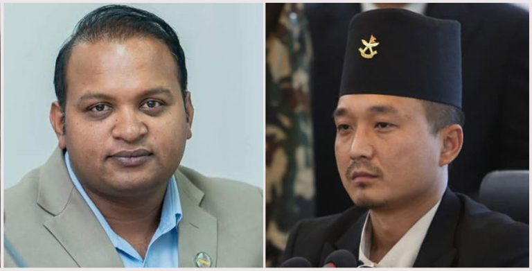 महिनादिन नपुग्दै दुई मन्त्रीले गुमाए पद