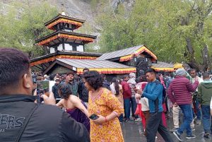 मुक्तिनाथमा दर्शनार्थी खचाखच