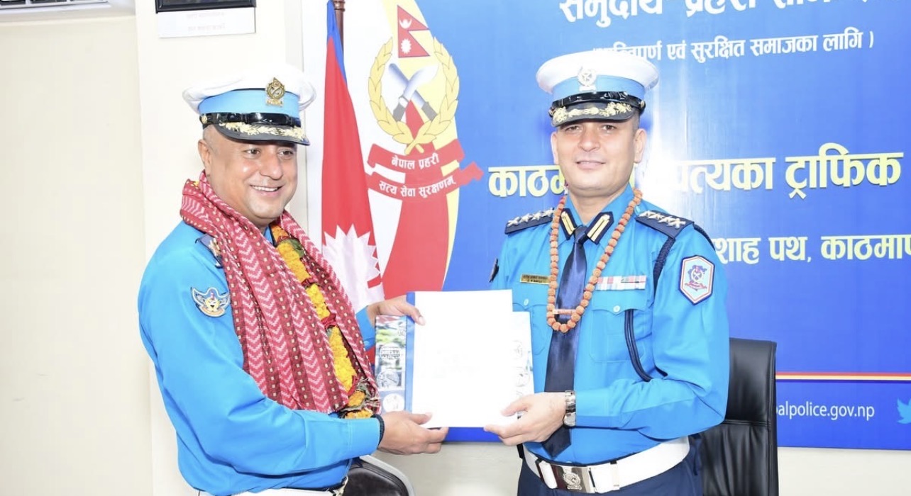 ट्राफिक प्रहरीमा नेतृत्व परिवर्तन : एसएसपी नवराज अधिकारी बिदाइ, एसएसपी सुरेश काफ्ले प्रमुखको जिम्मेवारीमा