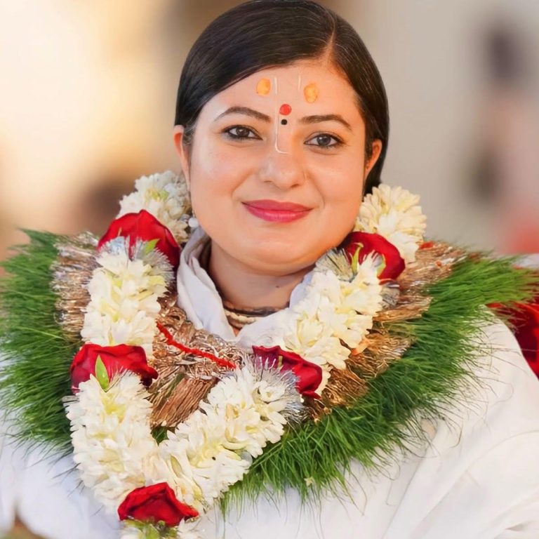 चरित्रहत्याको प्रयासविरुद्ध कथावाचिका राधिका दासीको आक्रोश: निष्पक्ष अनुसन्धान र न्यायको माग
