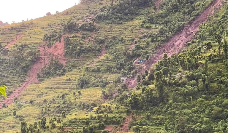 जाजरकोटको रिसाङ पहिरो : एक जनाको मृत्यु, ७ घाइते, ३ बेपत्ता