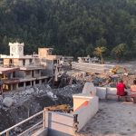 जोखिमपूर्ण घरमै फर्किंदै बाढीपीडित, पुनःस्थापना अनिश्चित